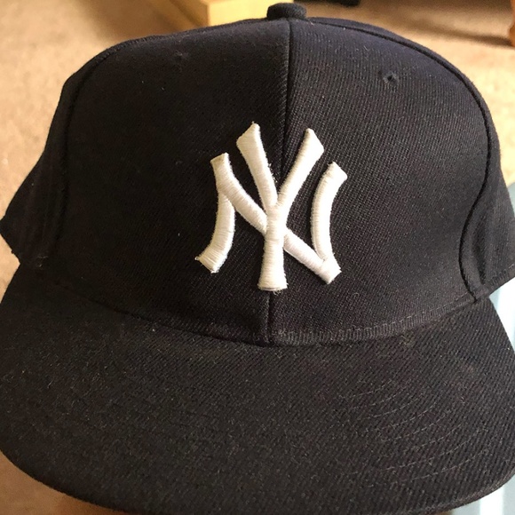 ny yankees fitted baseball cap